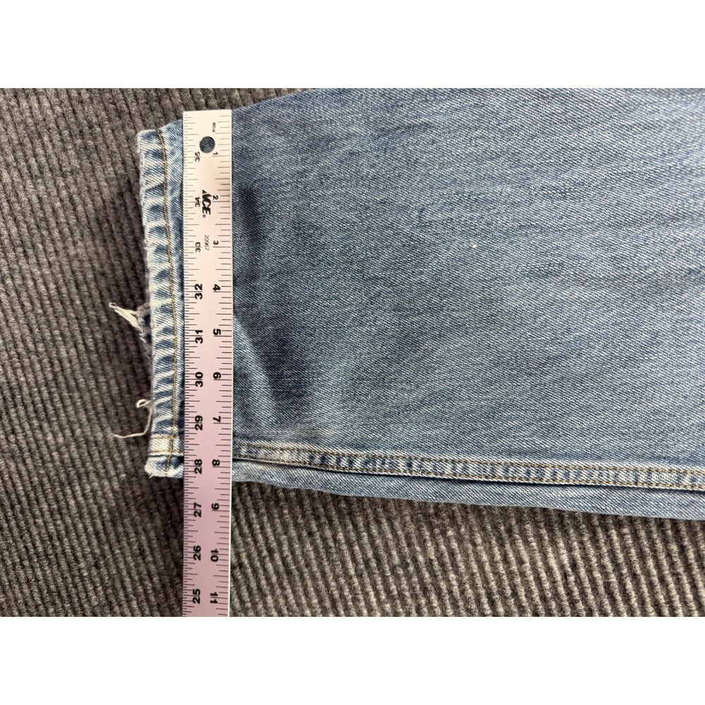 Levis 560 Comfort Fit Vintage Jeans Mens 35x32 Light Wash Denim Tapered Leg Blue - Picture 5 of 12